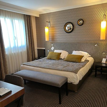 Hotel Jardin Le Pasteur Chalons en Champagne Bagian luar foto