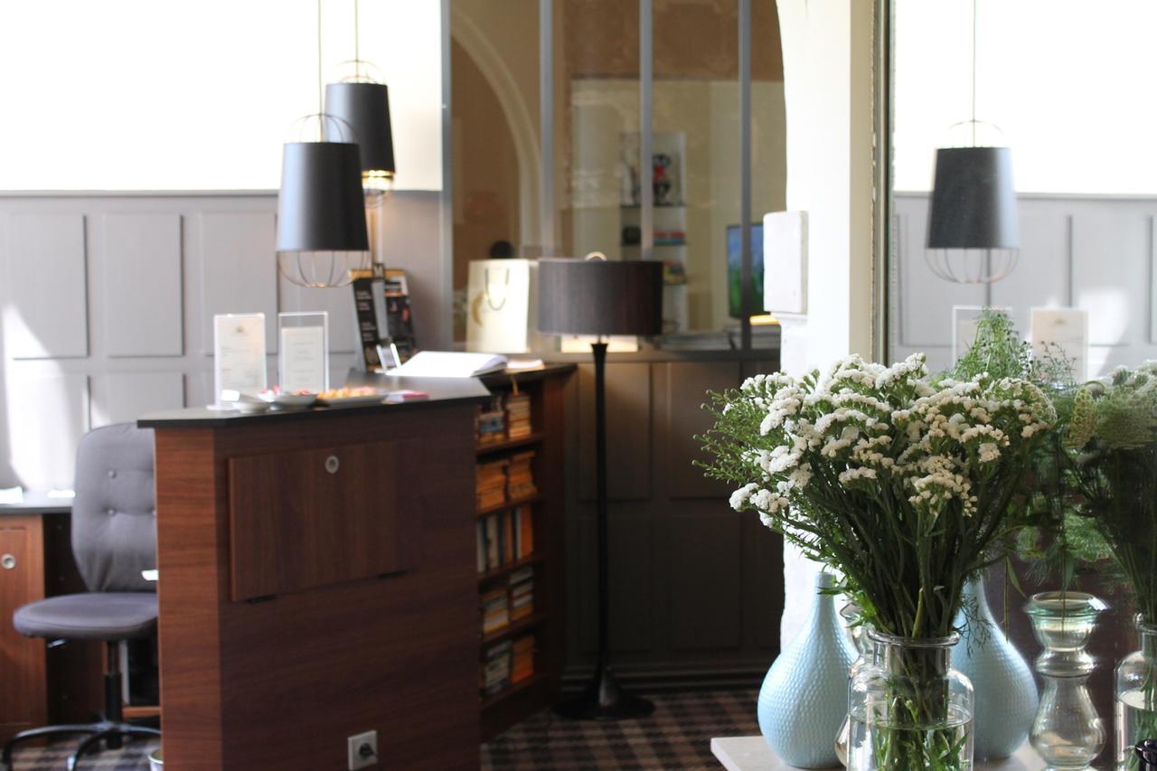 Hotel Jardin Le Pasteur Chalons en Champagne Bagian luar foto