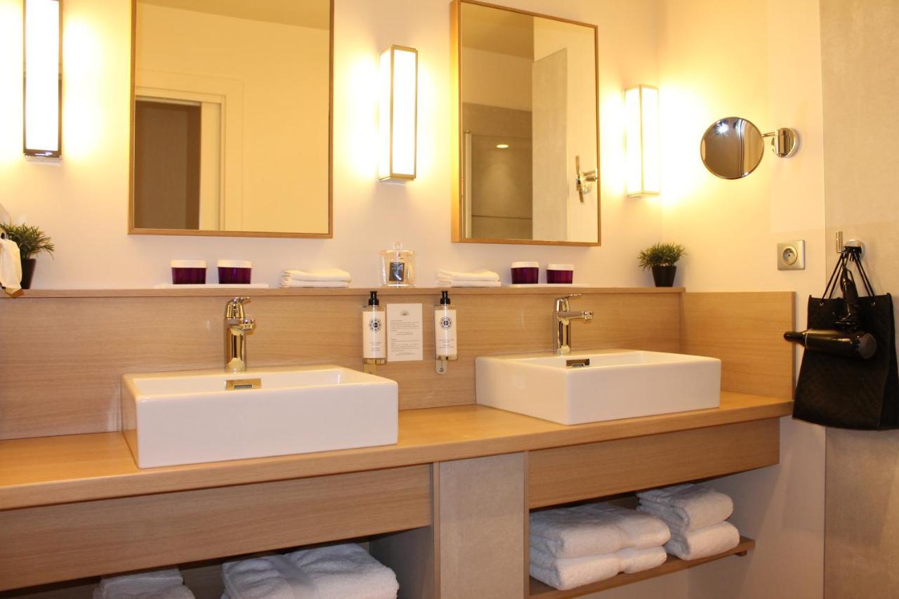 Hotel Jardin Le Pasteur Chalons en Champagne Bagian luar foto